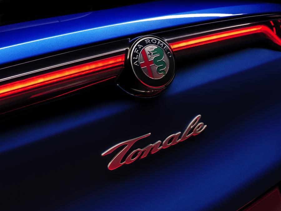 Детали экстерьера Alfa Romeo Tonale Veloce (965) 2022 года  (WW) (фото 5 из 24)
